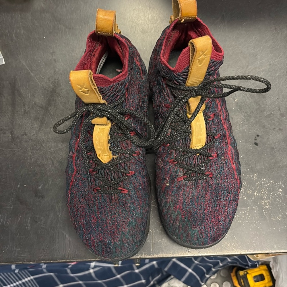 LeBron XV 15 in New Heights colorway sneakers 👟